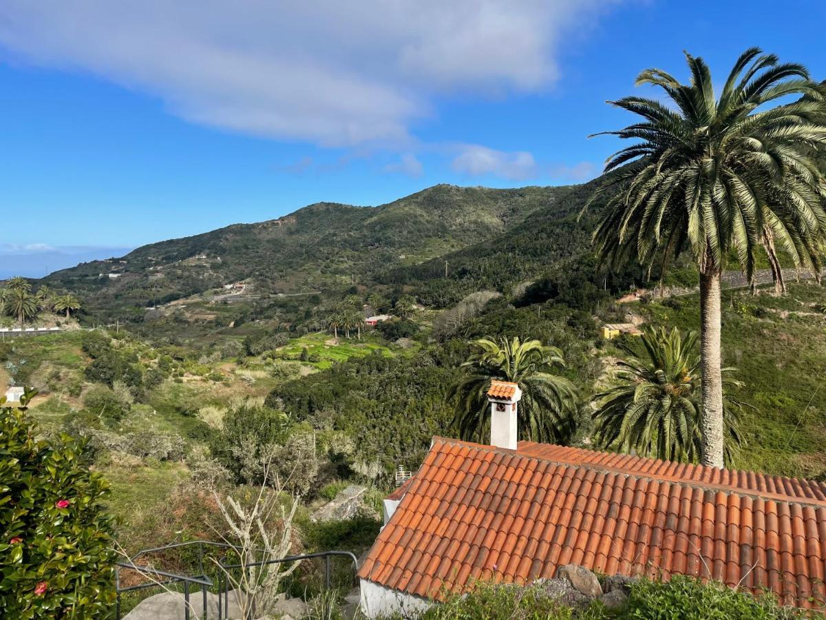 Holiday House Cruz De Tierno Agulo Ngoại thất bức ảnh